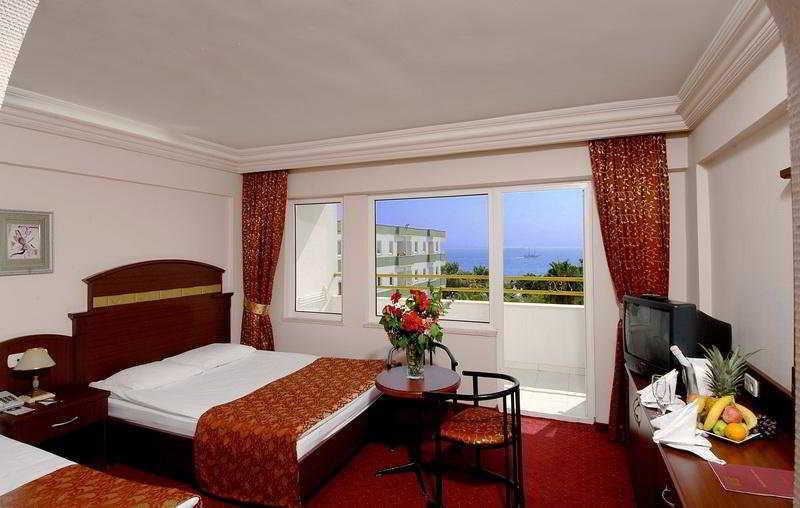 Botanik Hotel And Resort Okurcalar Phòng bức ảnh